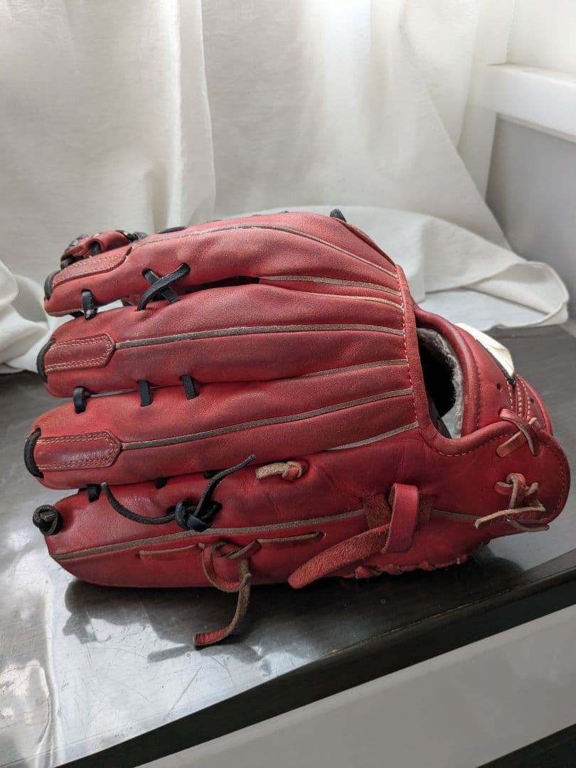 Mizuno Global Elite 軟式グローブ レッド