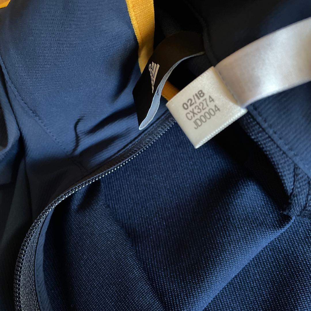 adidas上下ジャージ　Mサイズ