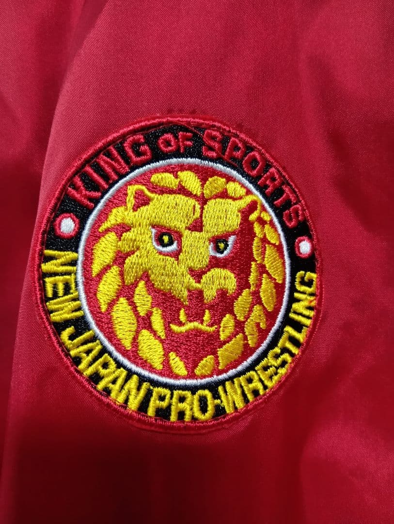 新日本プロレス　ジャージ　上下セット　シャカシャカ　本隊　ライオンマーク