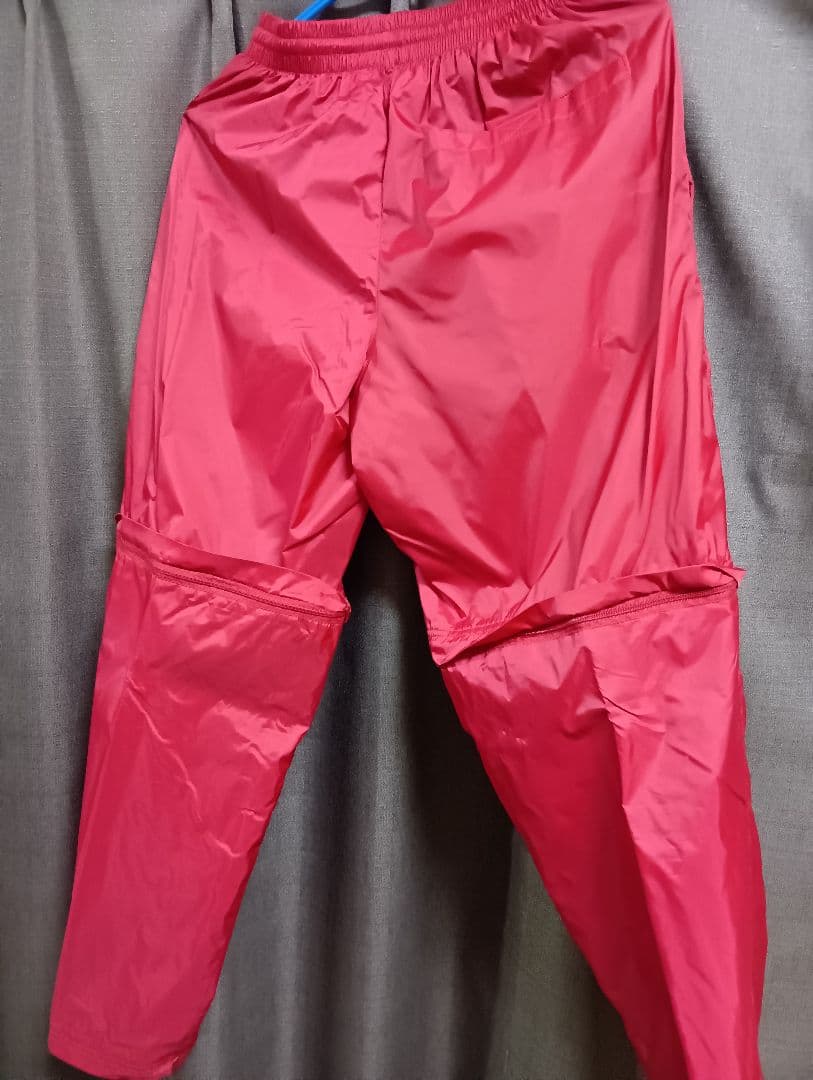新日本プロレス　ジャージ　上下セット　シャカシャカ　本隊　ライオンマーク