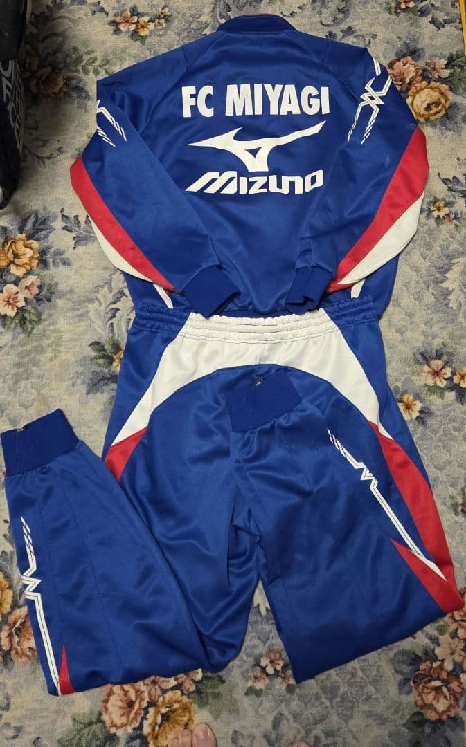 【28】Mizuno FC宮城 トレーニングウェアセット