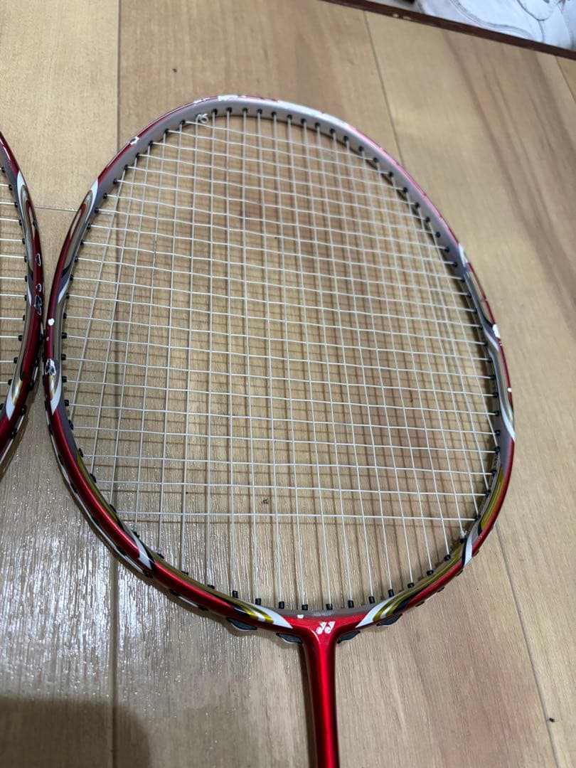 ヨネックスバドミントンラケット　ナノレイ 600 2本セット
