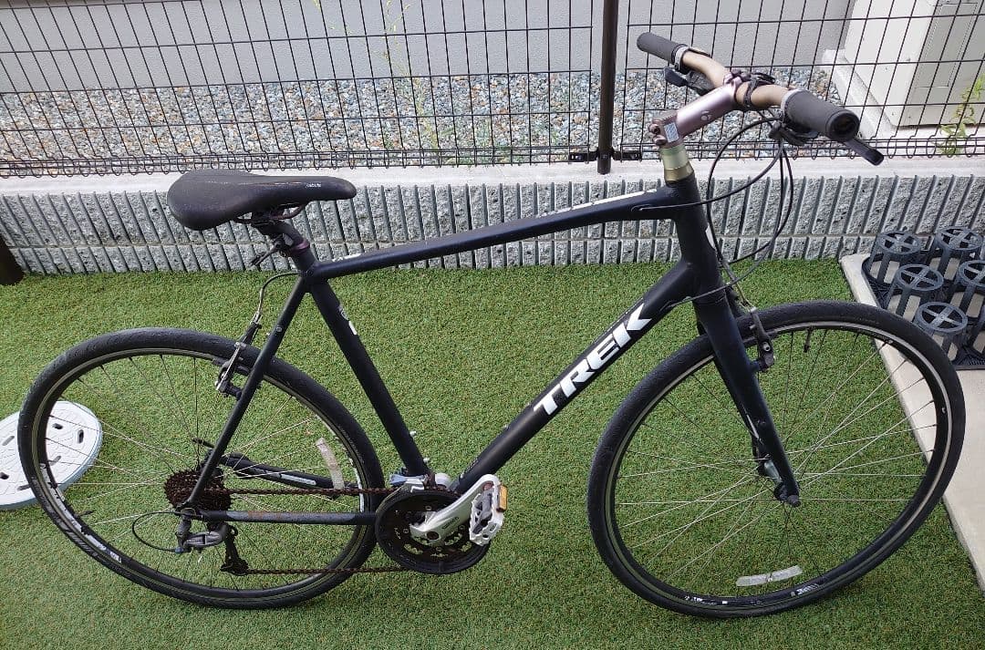 TREK 7.4FX クロスバイク 引取可