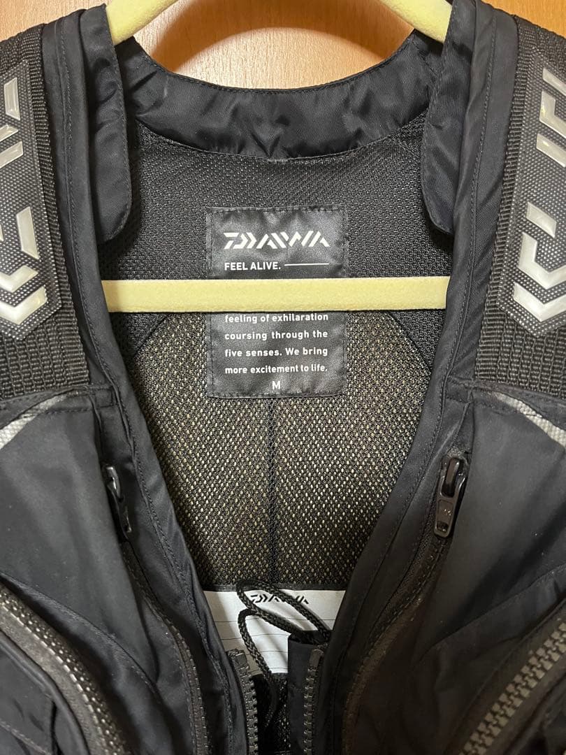 DAIWA トーナメント　ライジャケ　磯　フカセ
