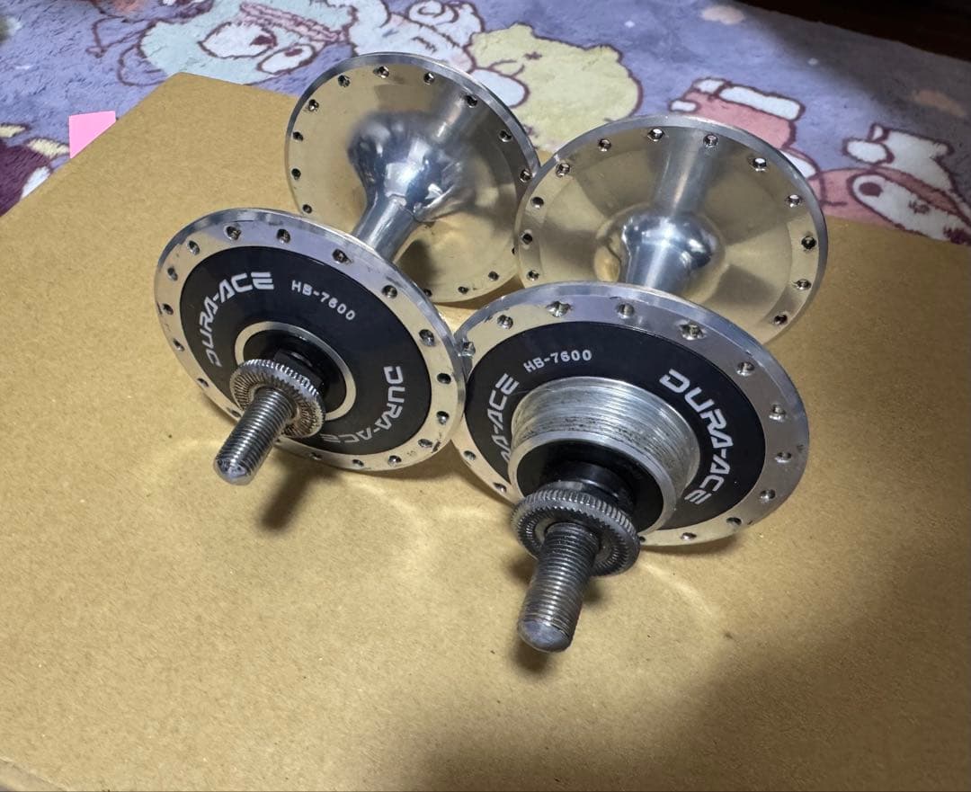 DURA-ACE HB-7600 ハブ　競輪用　前後輪