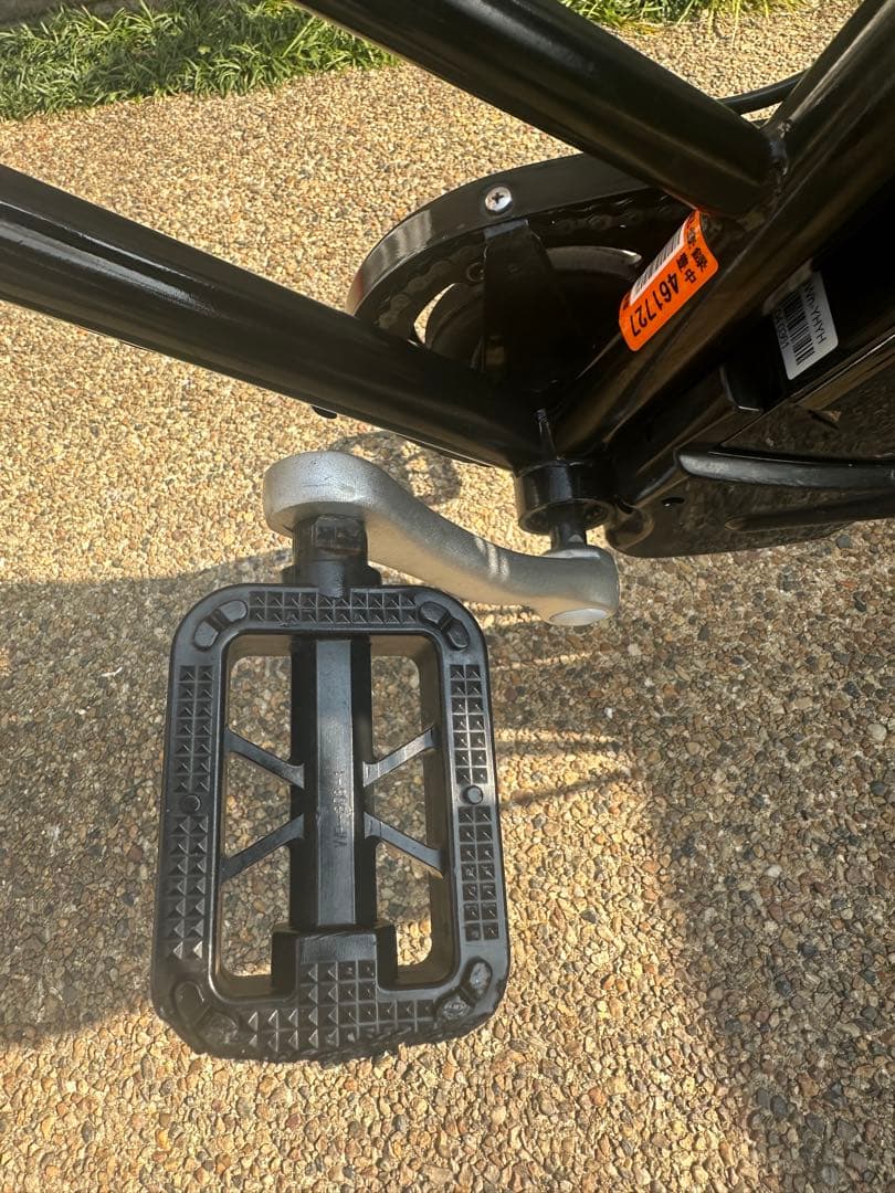 電動アシスト自転車26イン(色　黒) 防犯登録抹消届済　大阪近隣の方配達Ok