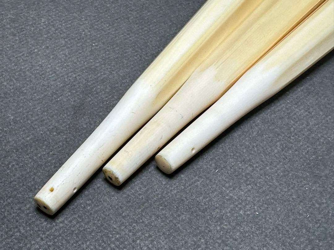 三味線　天然素材　糸巻き　和楽器　弦楽器　民謡　細密細工　アンティーク