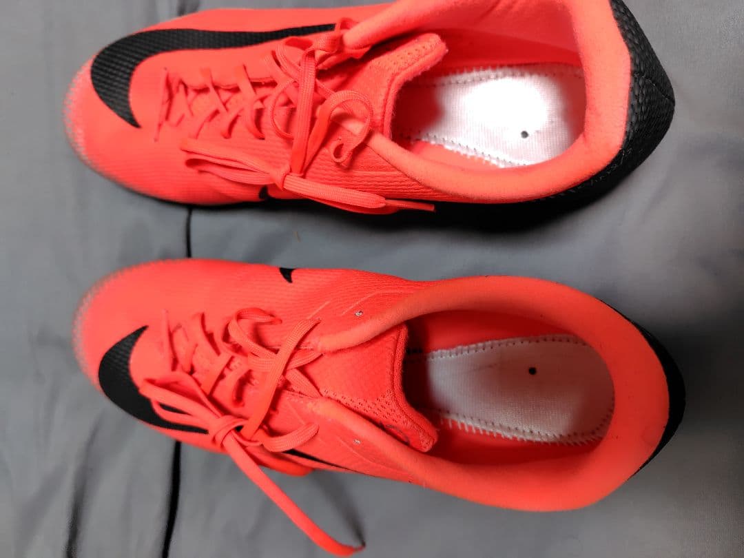 サイズ27.5㌢　Nike Vapor 6 トレーニングシューズ ピンク