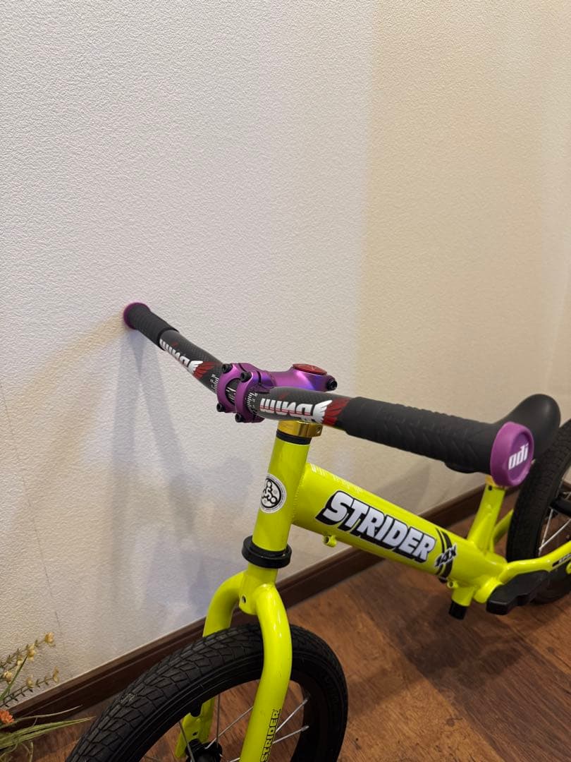 STRIDER 14x ストライダー　バランスバイク ライムイエロー カスタム