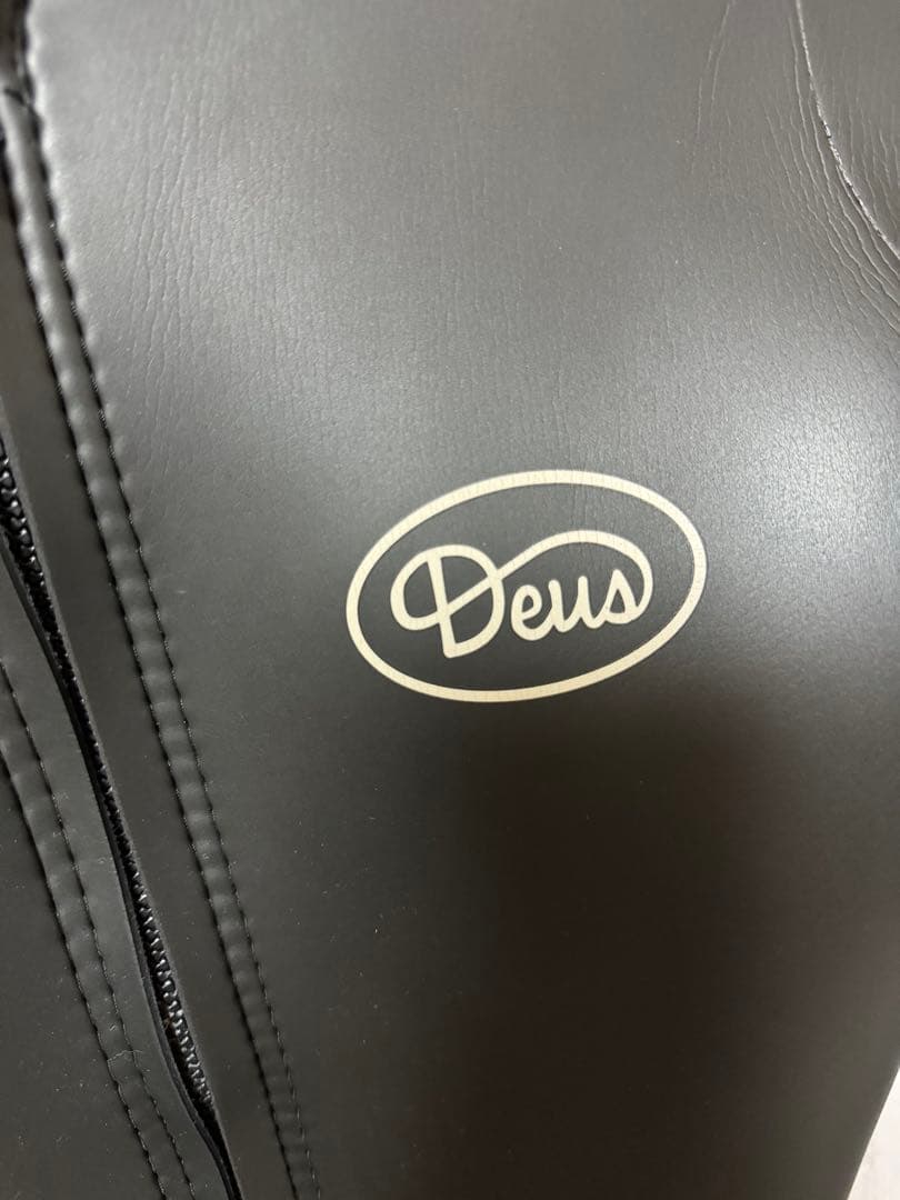 DEUS デウス　タッパー　ロングタッパー　サイズM