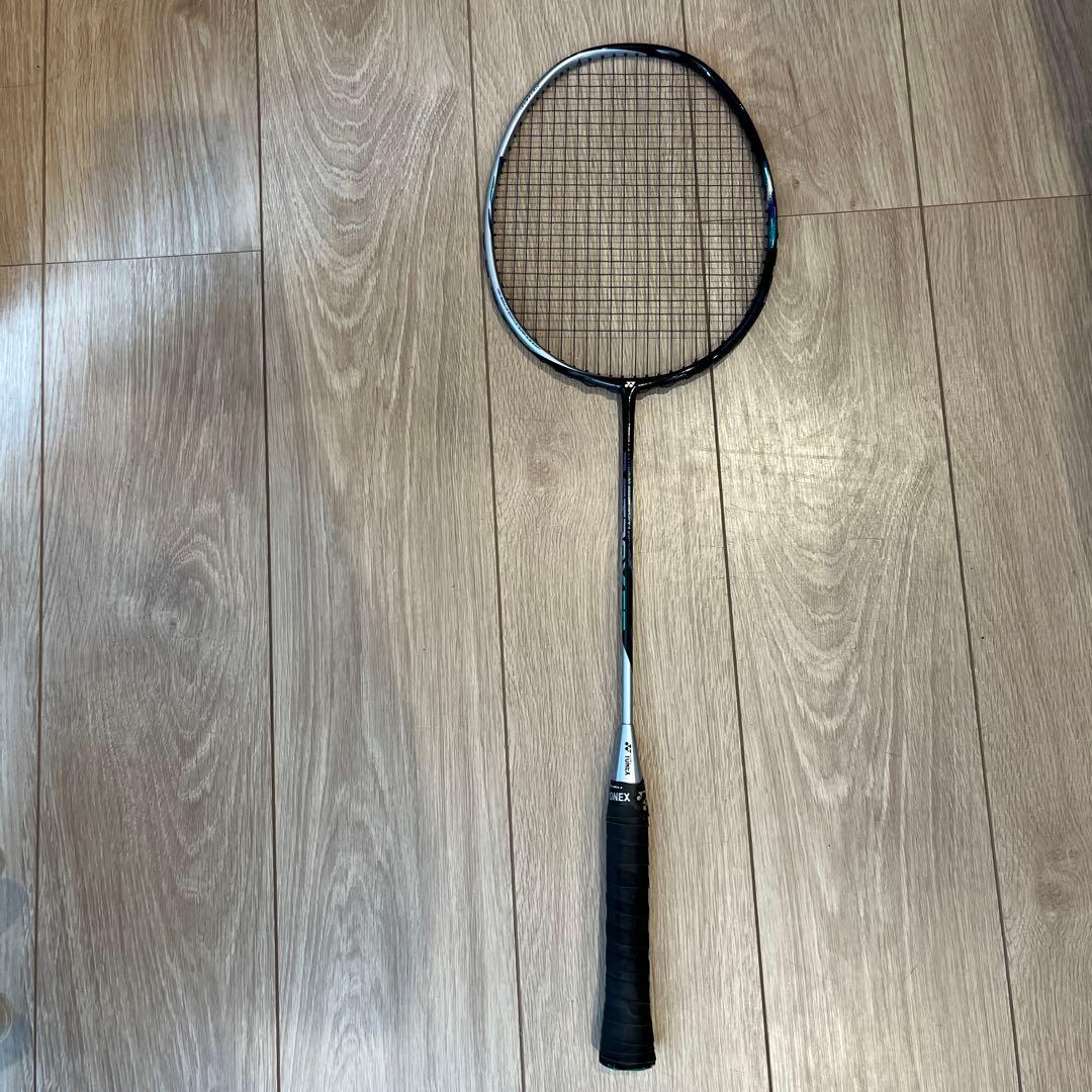 【ふくろう】YONEX ASTROX 55 バドミントンラケット