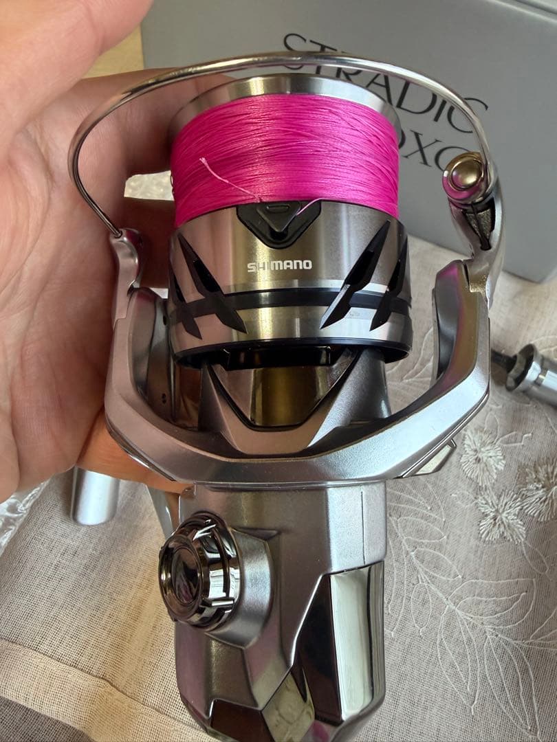 SHIMANO STRADIC 4000XG スピニングリール 23 未使用