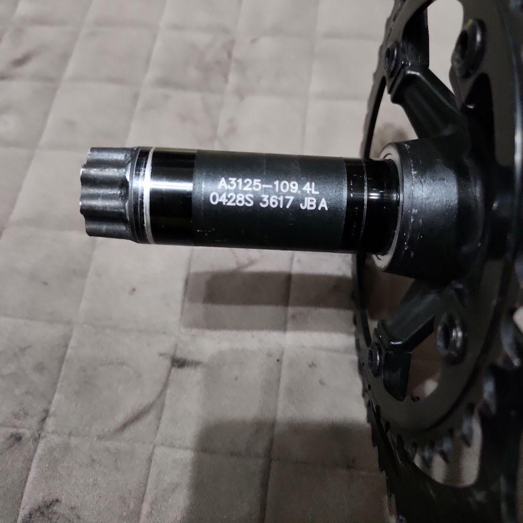 FSA ブラック クランクセット　FSA オメガ　BB30