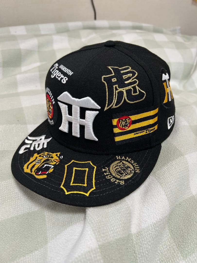 虎*7様 NEW ERA 9fifty 阪神タイガース 歴代エンブレムCAP