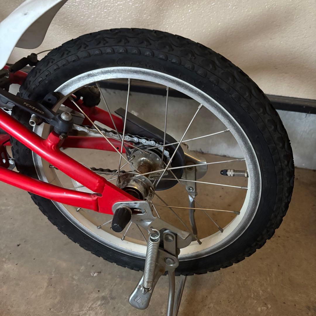 ルイガノ　キッズバイク　レッド 16インチ 幼児用自転車 補助輪付き