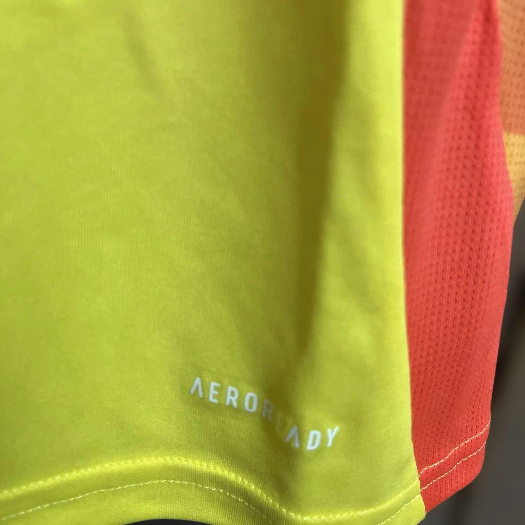 新品タグ付き　adidas コロンビア代表 サッカーユニフォーム　X L