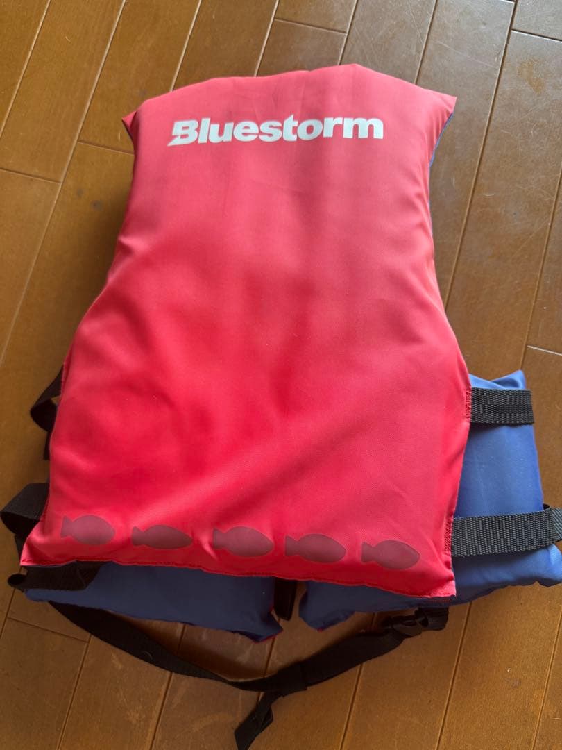 Bluestorm ライフジャケット3点　バラ売り⭕️