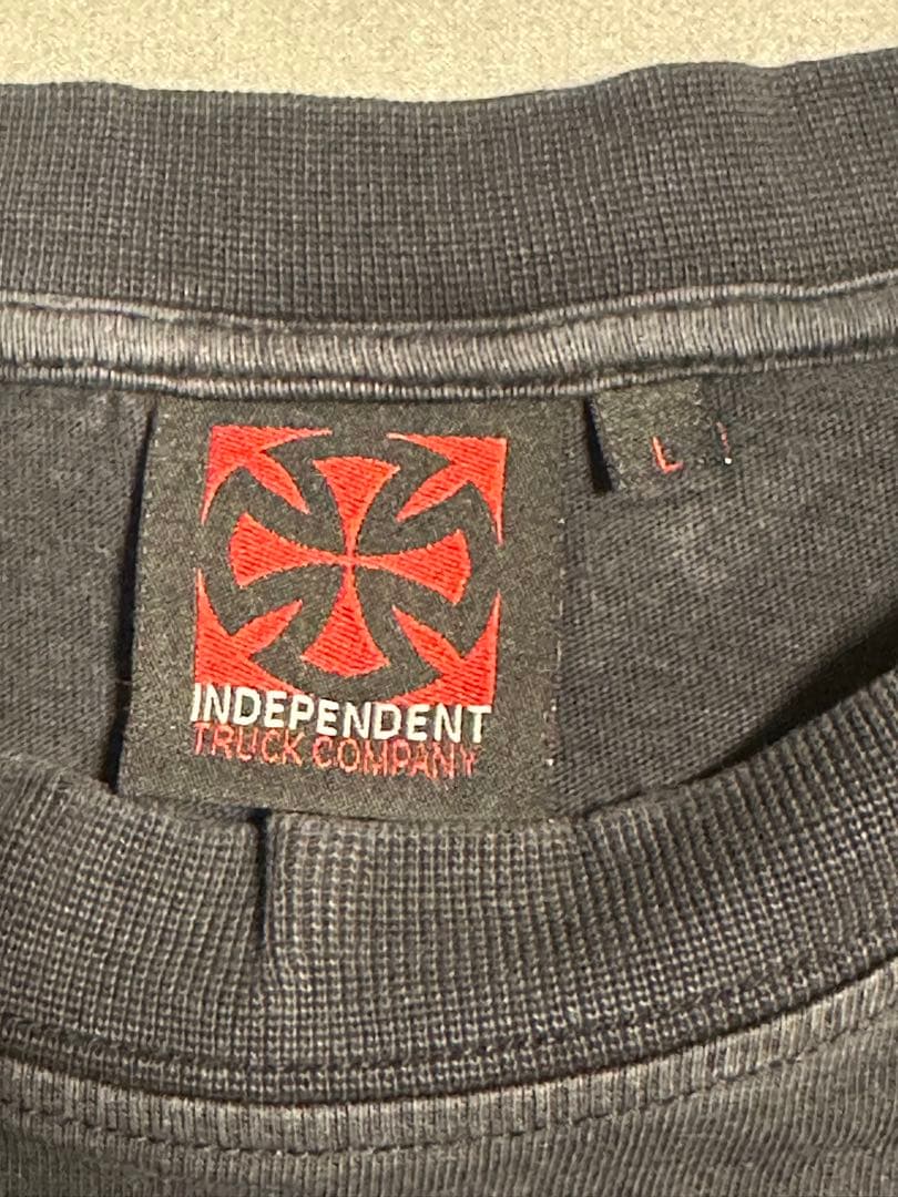 INDEPENDENT ロゴ Tシャツ ブラック