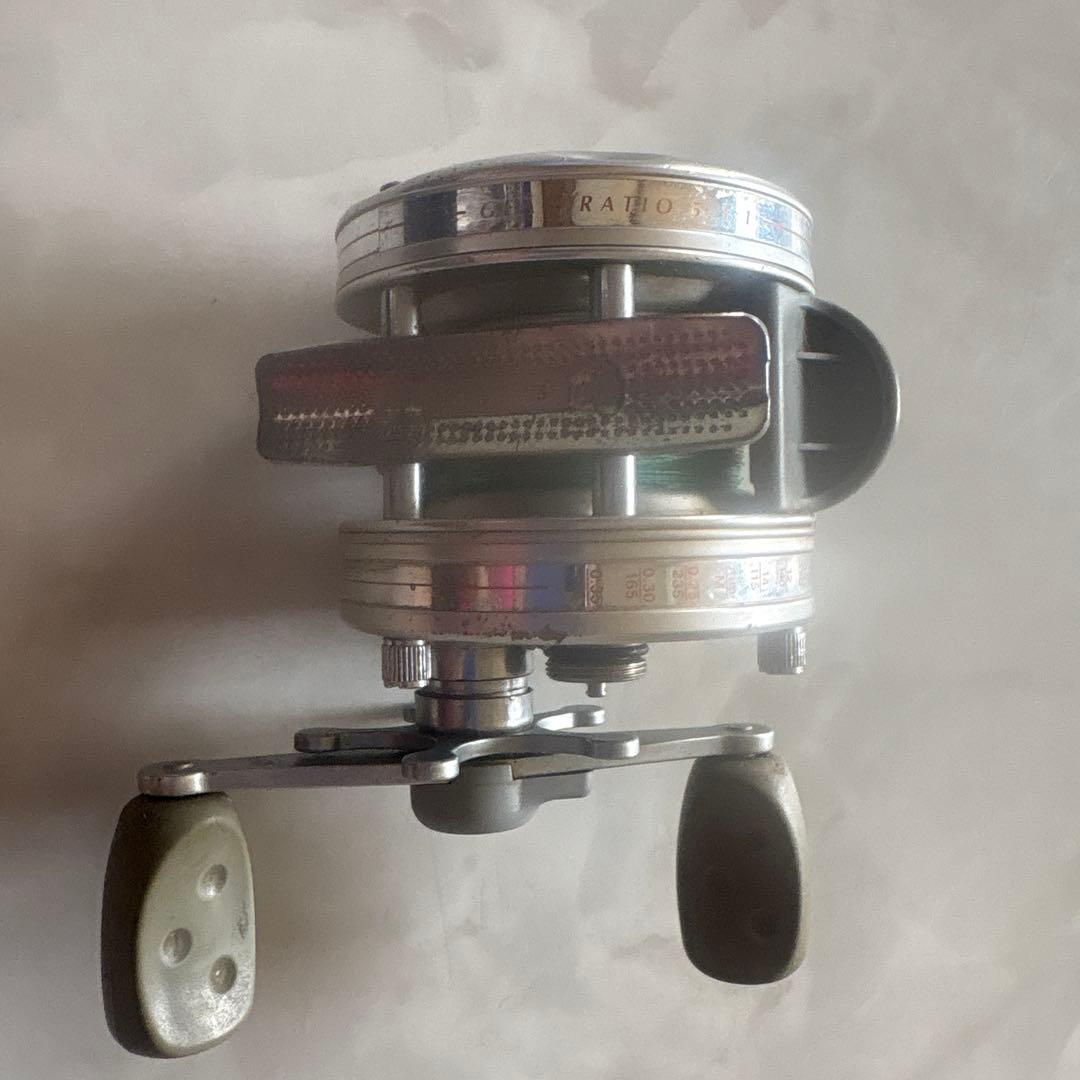 Abu Garcia Ambassadeur 4600C3ベイトリール