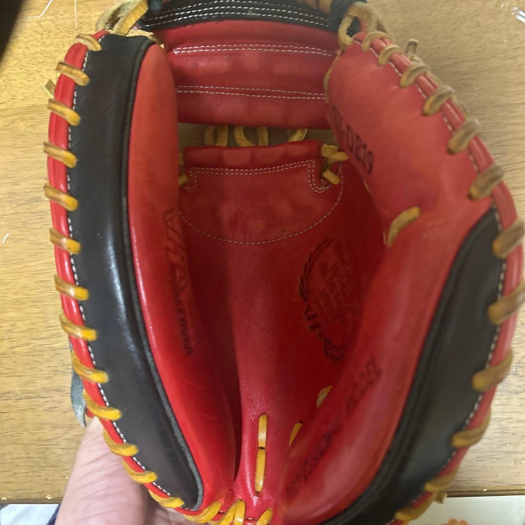 ハタケヤマ　野球キャッチャーミット　赤黒