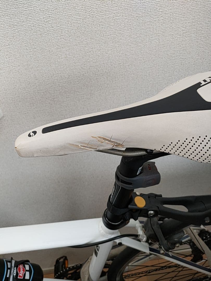 【愛知県】GIANT Defy4 サイズS 2016年モデル ロードバイク一式