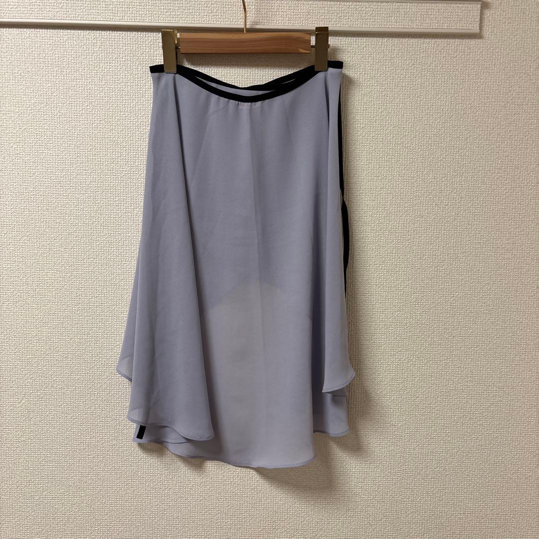 stina グレイッシュブルー　スカート