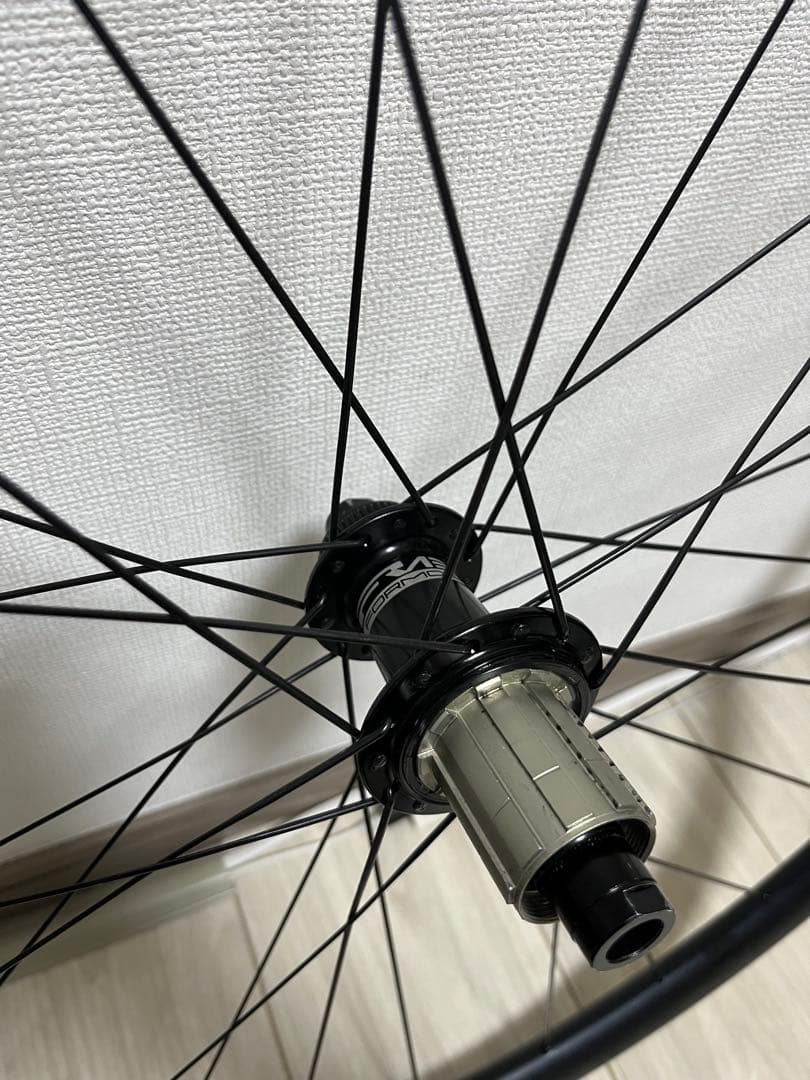 ホイール Velocity Aileron × Formosa