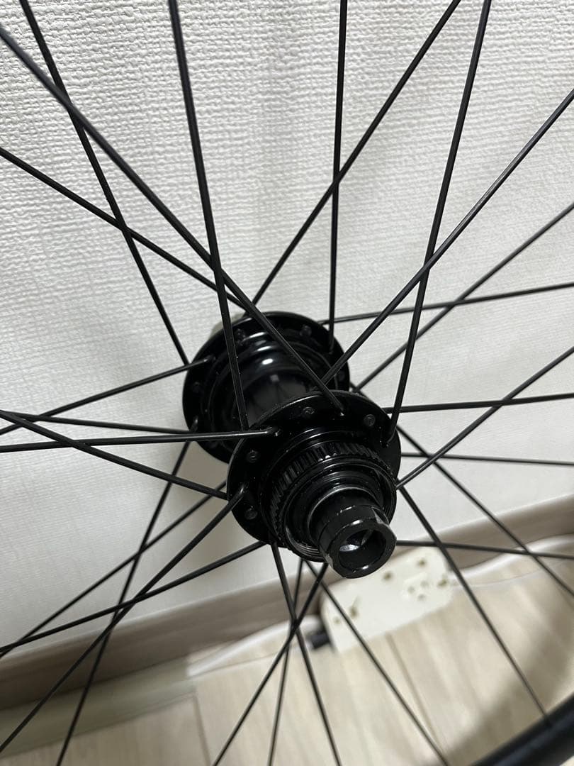 ホイール Velocity Aileron × Formosa