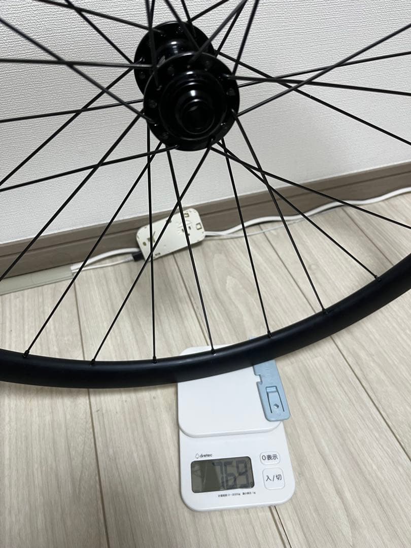 ホイール Velocity Aileron × Formosa