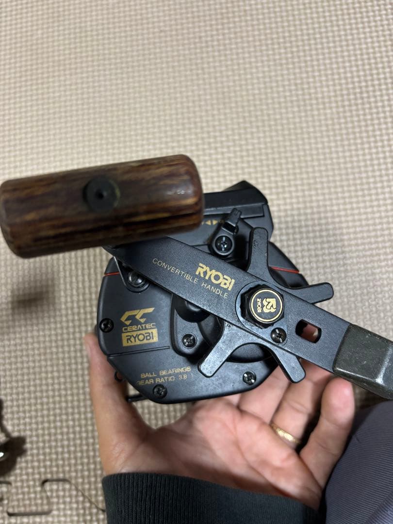 RYOBI E-X 80 電動リール デジタル表示