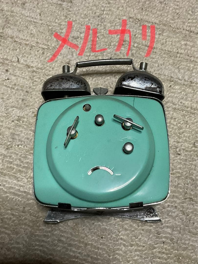 中国製高級目覚まし時計。SHANGHII。【いかにも中国製って感じな時計です】。