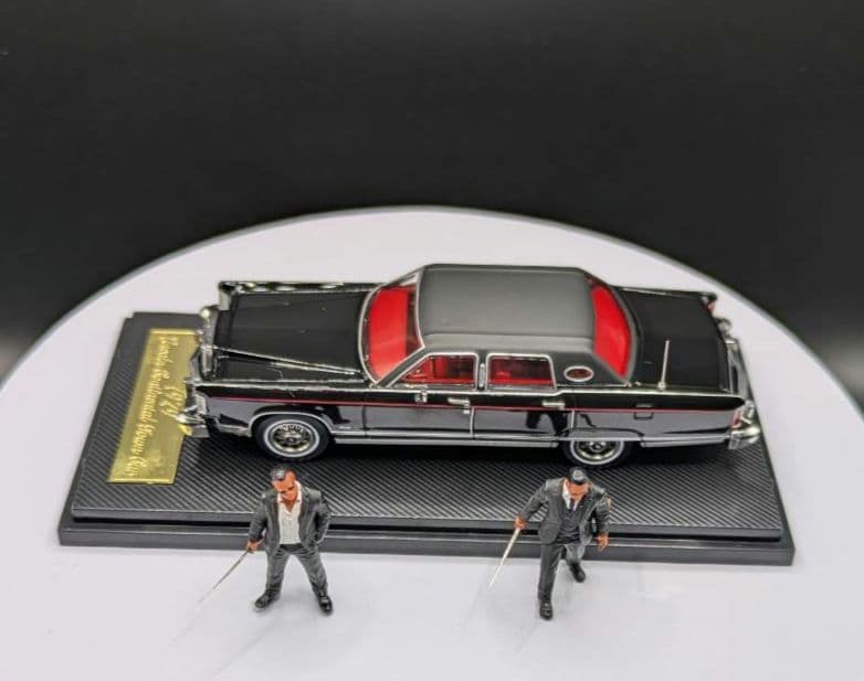 1/64 (1979年型)リンカーン•コンチネンタル＆フィギュア