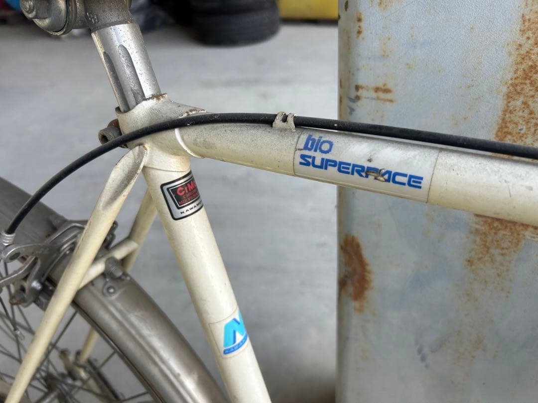 カワムラニシキ古い自転車