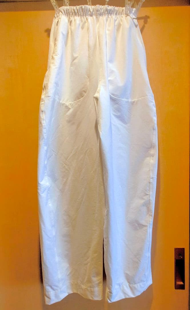 【美品】lululemon ヨガパンツ バレルレッグ ホワイト 白 M 4