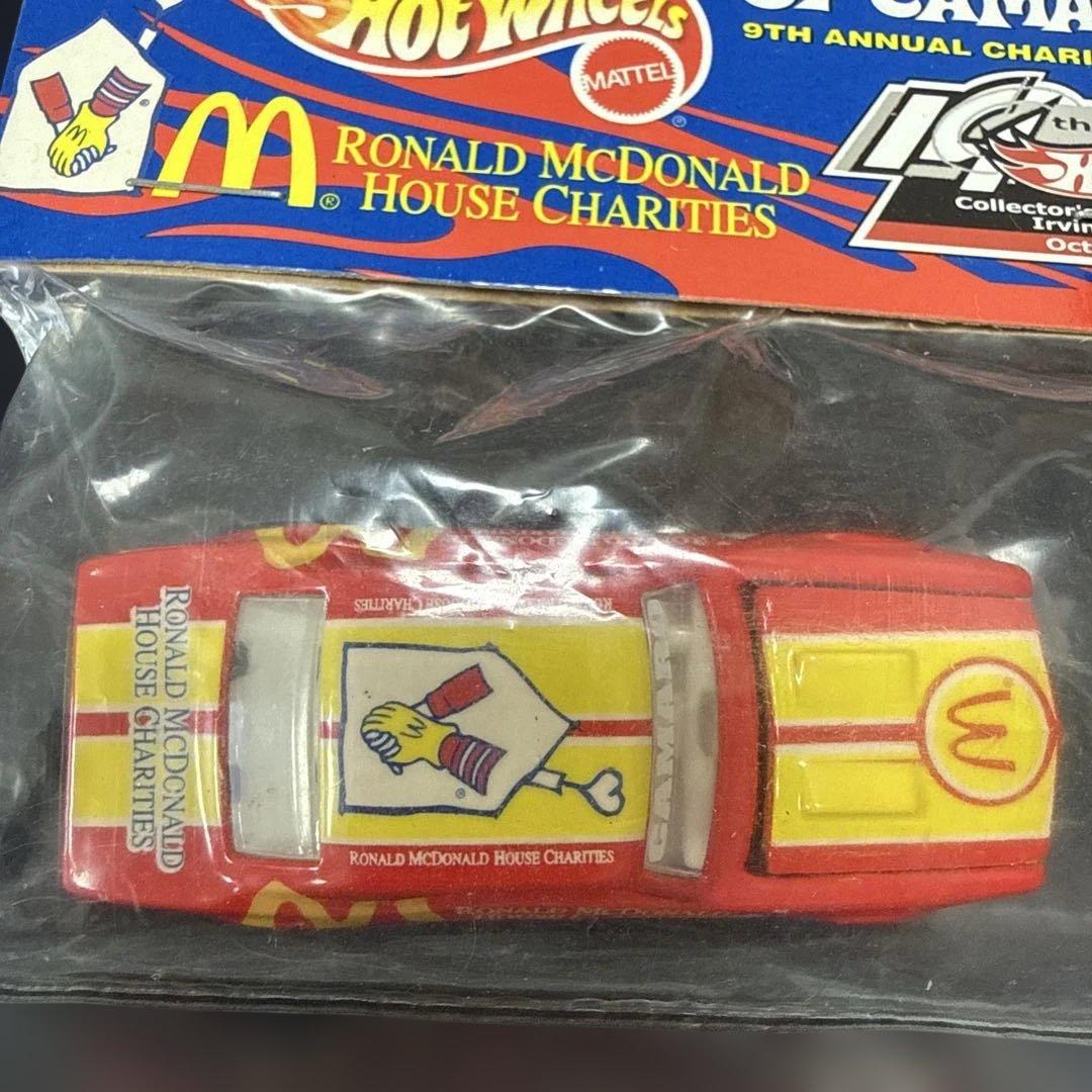 ホットウィール 67 CAMARO カマロ　マクドナルド　チャリティーカー