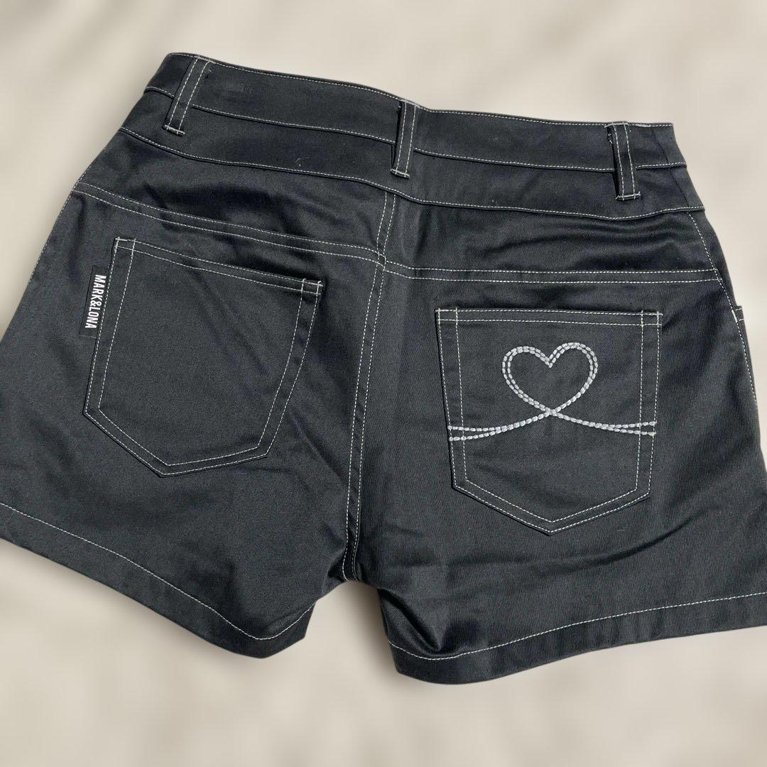 【新品未使用】MARK&LONA ゴルフ　ショートパンツ 40