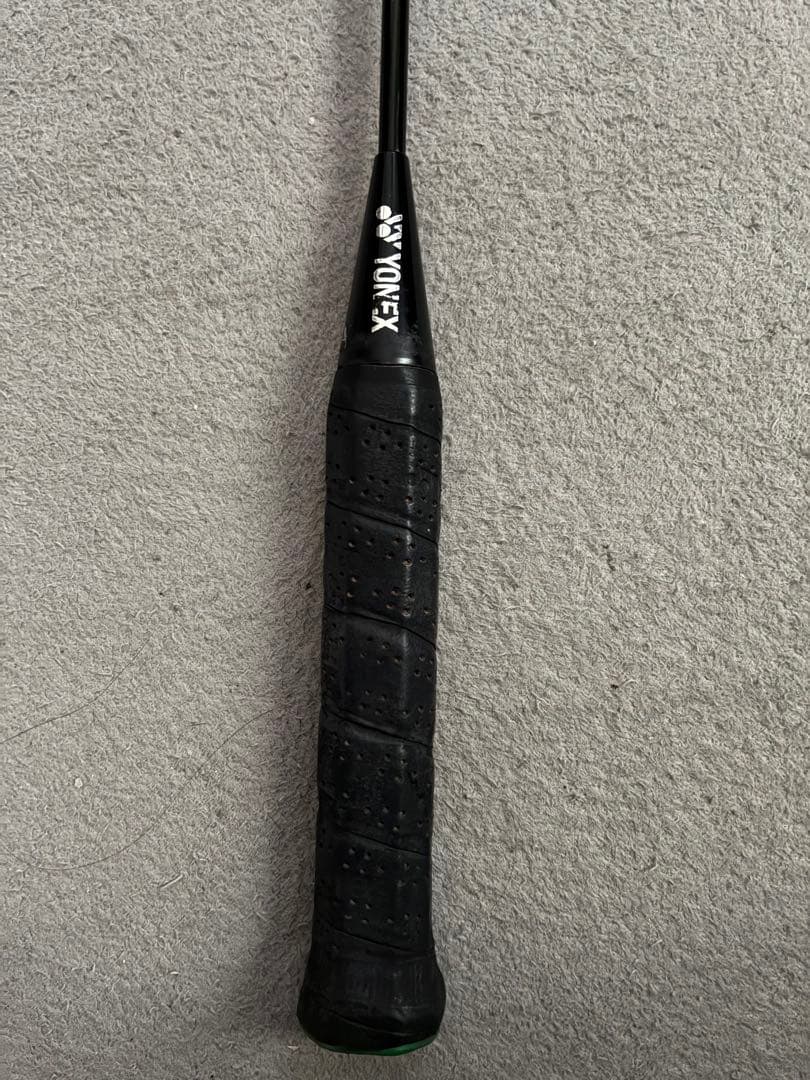 YONEXバドミントンラケット 黒 カーボンファイバー BLACKEN Ⅱ