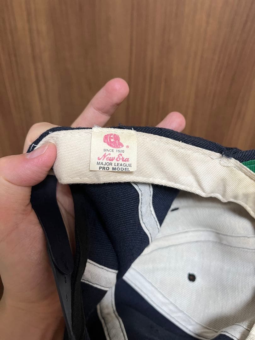 ヤンキースNEWERAプロモデル90sビンテージキャップ紺フリーsupreme