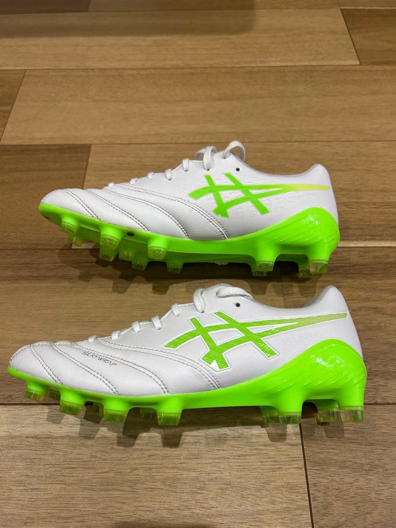 ASICS DS LIGHT X-FLY6ホワイト/グリーン