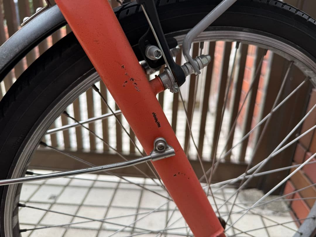 オレンジ 子供用自転車 前面バスケット付き