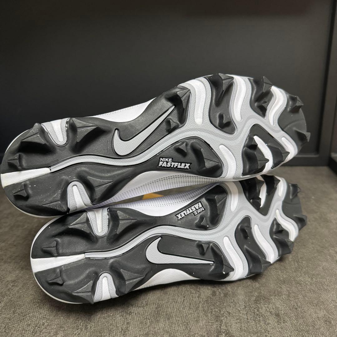NIKE vapor shark ベイパー ホワイト 白 アメフト スパイク 黒