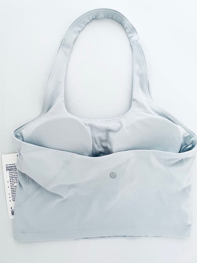 新品タグ付 lululemon Alein スクエアネックホルタータンクトップ８