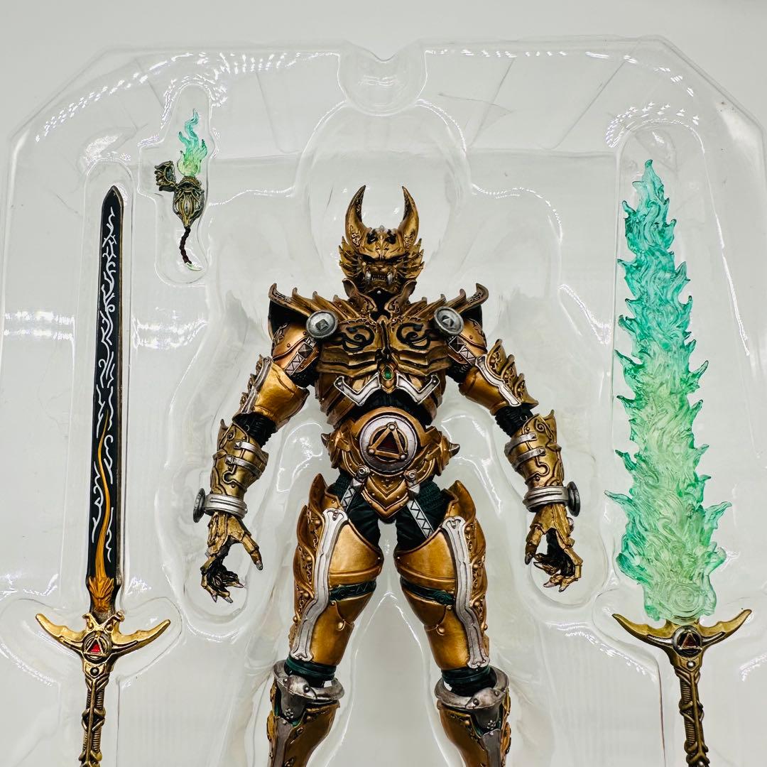 魔戒可動 黄金騎士 ガロ 牙狼 GARO フィギュア バンダイ