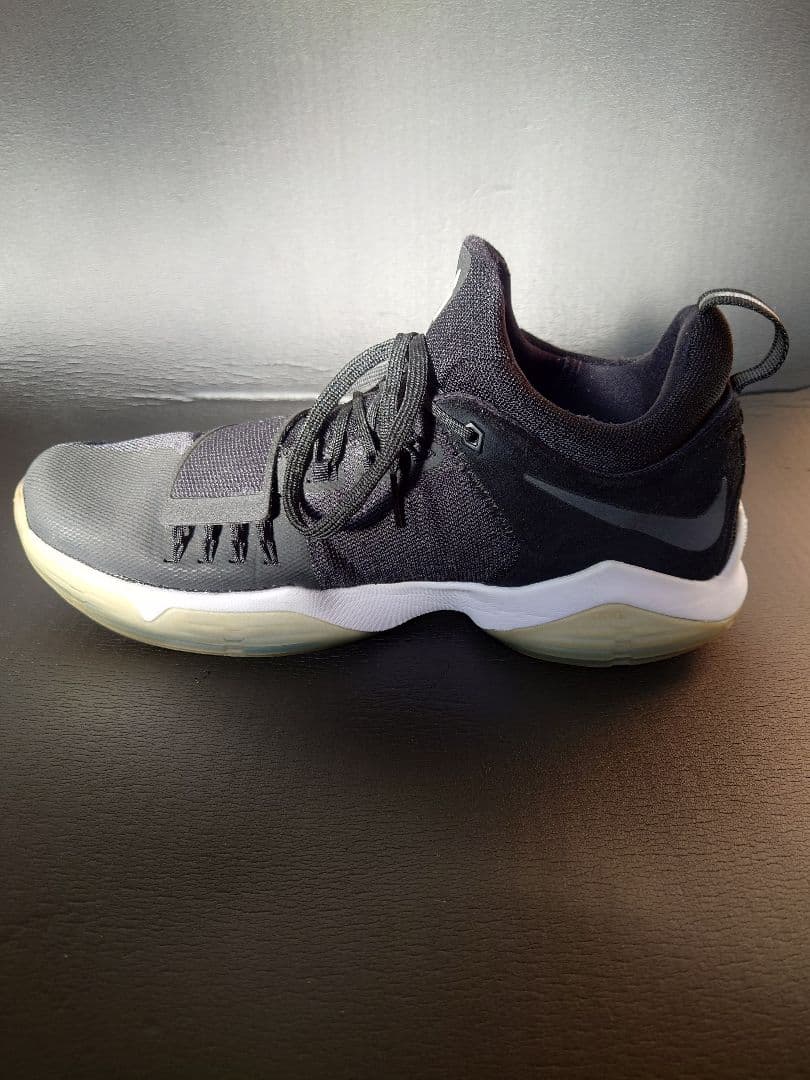 シューズ(男性用) NIKE PG1