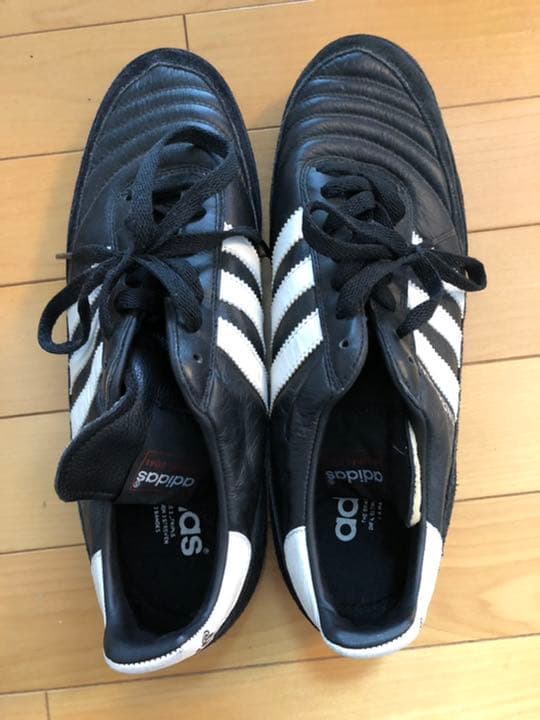 サッカートレーニングシューズ　インドア用