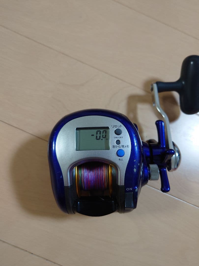 DAIWA デジタル表示 フィッシングリール 250F