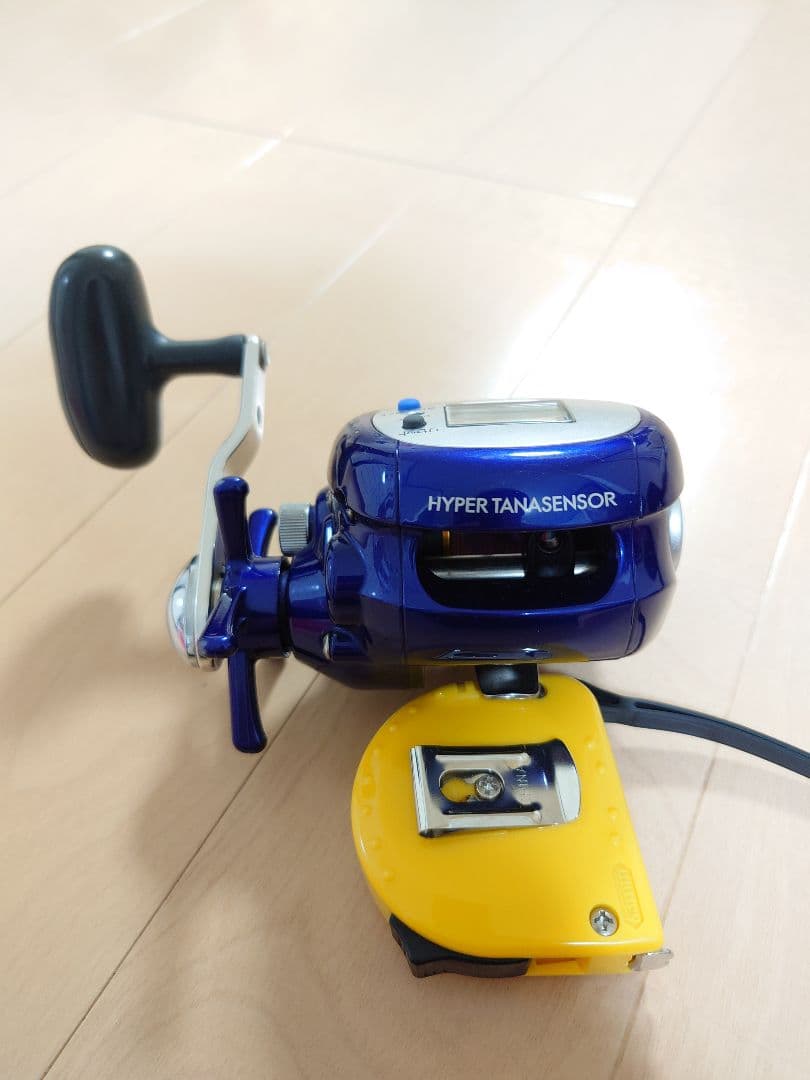 DAIWA デジタル表示 フィッシングリール 250F