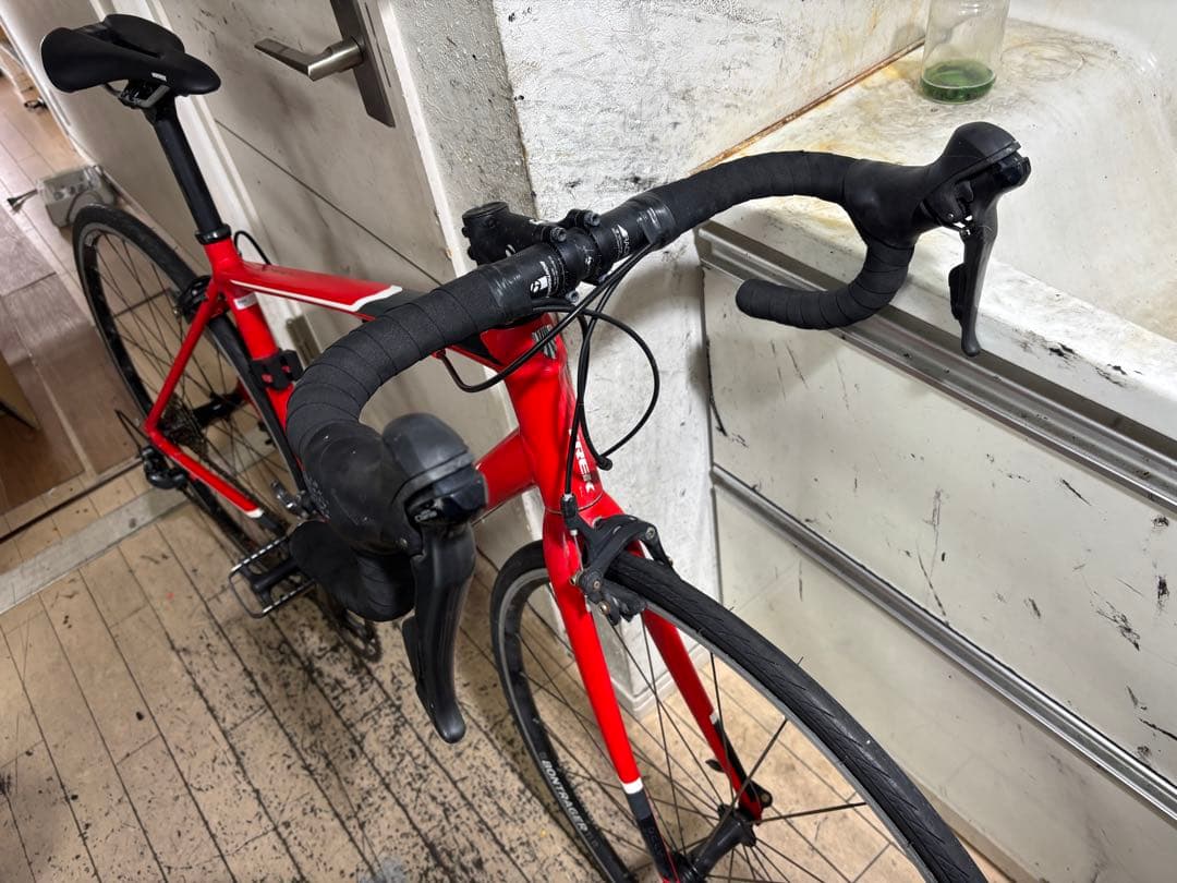 TREK DOMANE AL 2 ロードバイク レッド