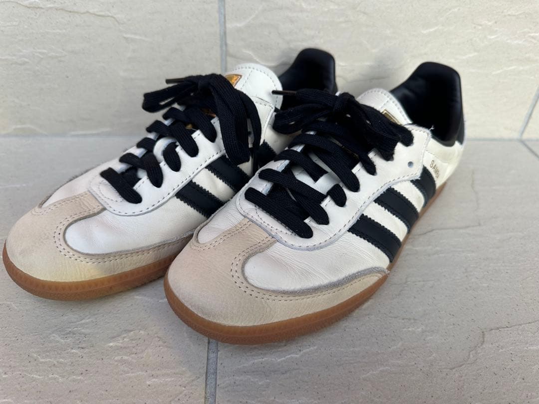 アディダス サンバ CREAMWHITE/CORE BLACK/SANDSTON