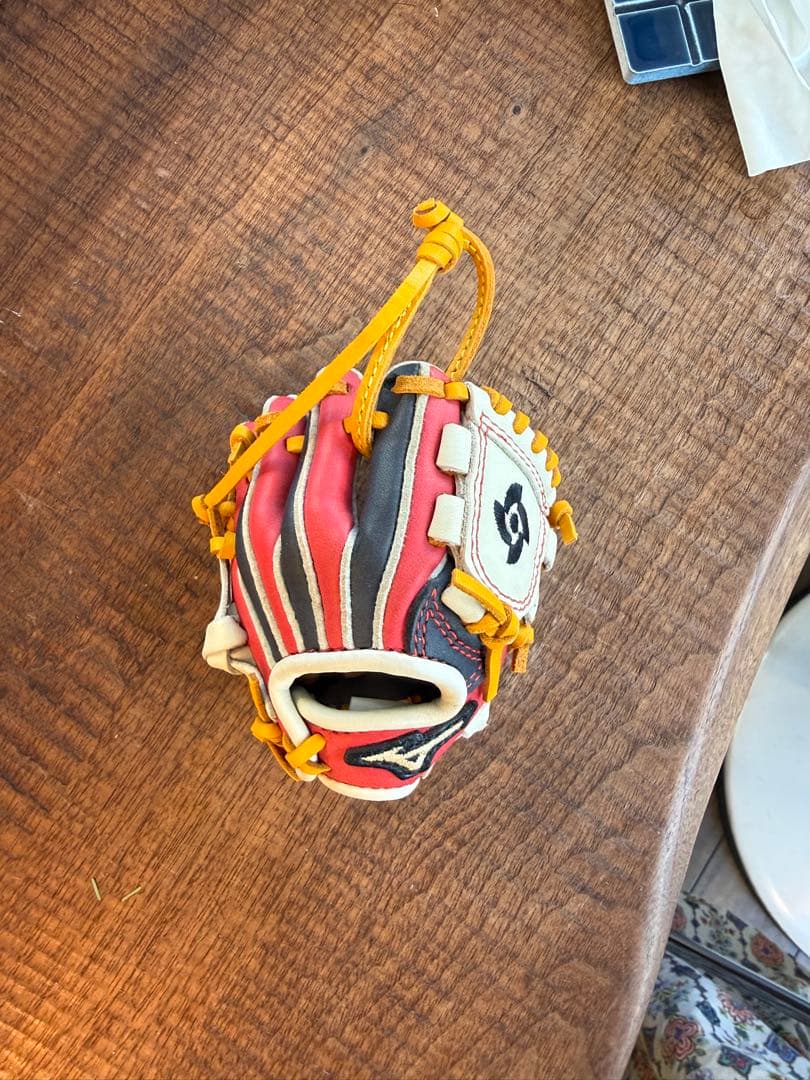 2023WBC記念　ミニチュアグラブ ストラップ レア商品 グローブキーホルダー